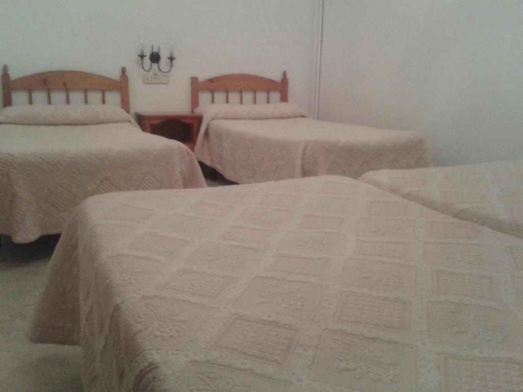 Hostal Restaurante Los Bronces Riopar Phòng bức ảnh