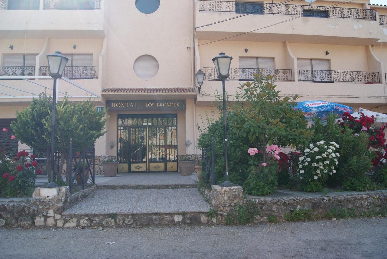 Hostal Restaurante Los Bronces Riopar Ngoại thất bức ảnh